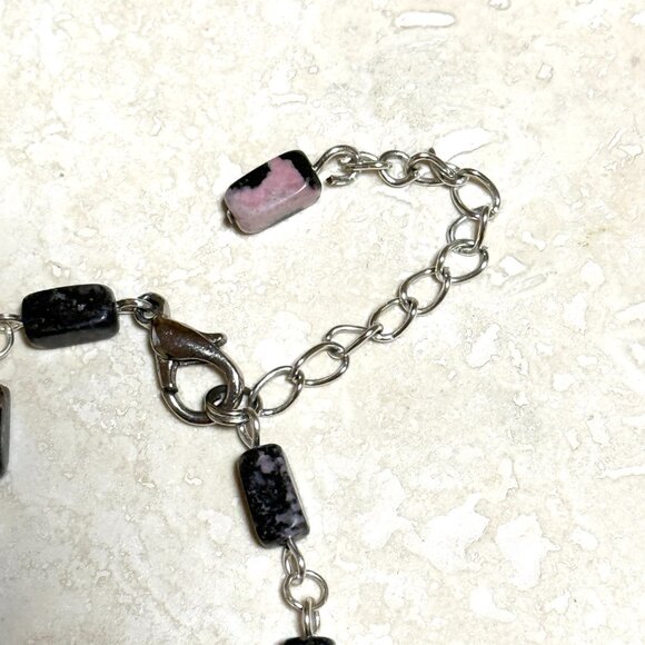 Genuine Gemstone Black Pink Rhodonite w/ Silver Leaf Branch Charm Short Necklace - Picture 12 of 15